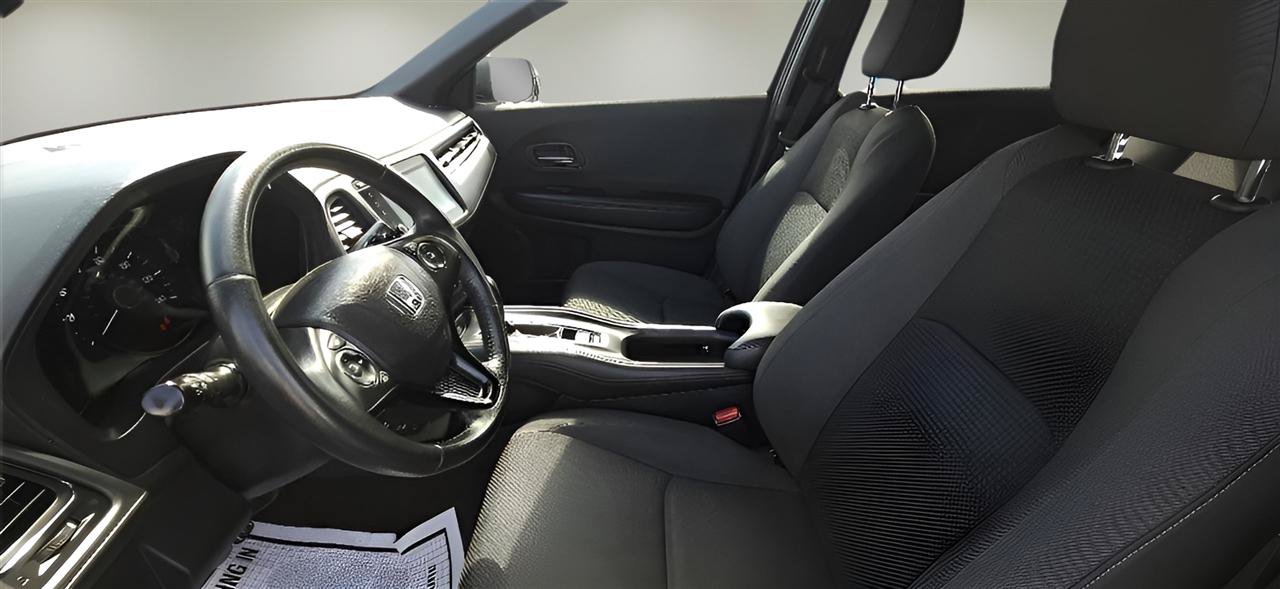 Used 2019 Honda HR-V Sport image 11