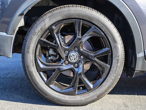 Certified 2021 Toyota C-HR Nightshade image 11