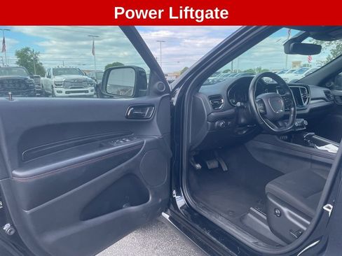 Used 2023 Dodge Durango GT image 17