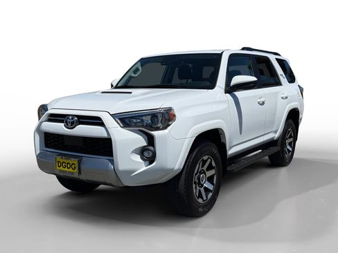 Used 2024 Toyota 4Runner TRD Off-Road AWD/4WD image 1