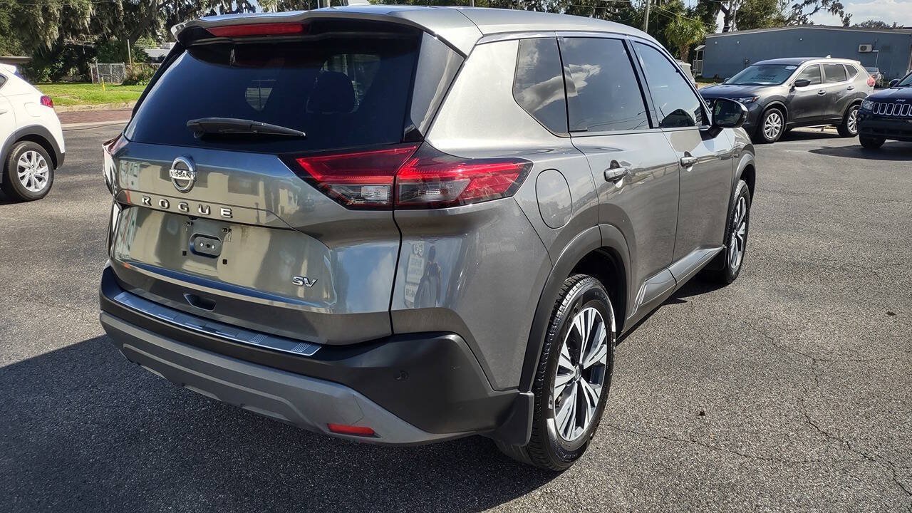 Used 2021 Nissan Rogue SV FWD image 4