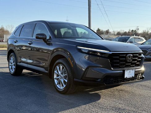 Used 2026 Honda CR-V EX image 3