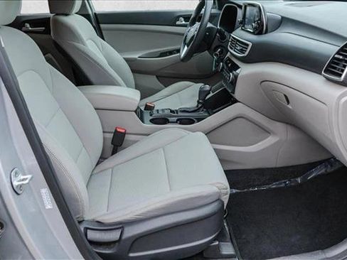Used 2019 Hyundai Tucson SE image 29
