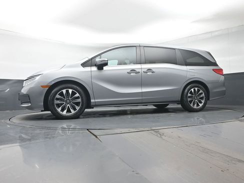 Used 2023 Honda Odyssey EX-L image 27