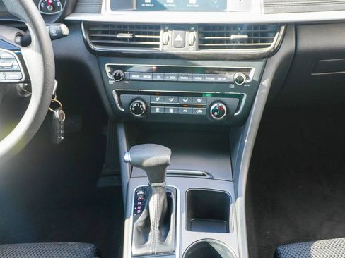 Used 2020 Kia Optima LX image 24