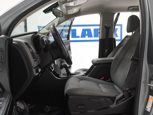 Used 2020 Chevrolet Colorado W/T w/ WT Convenience Package RWD image 8