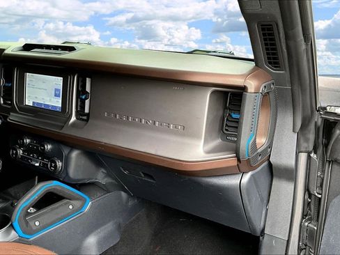 Used 2023 Ford Bronco Outer Banks AWD/4WD image 28