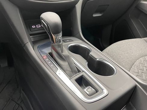 Used 2024 Chevrolet Equinox LT w/ LPO, Floor Liner Package FWD image 26