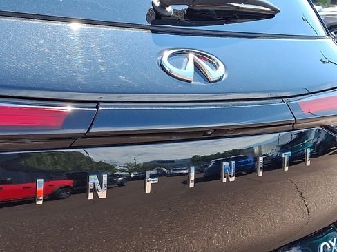 Certified 2024 INFINITI QX60 Luxe AWD/4WD image 32