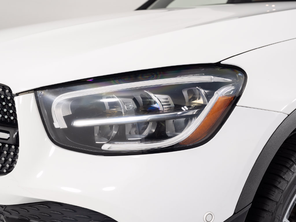 Used 2020 Mercedes-Benz GLC 300 4MATIC Coupe image 44