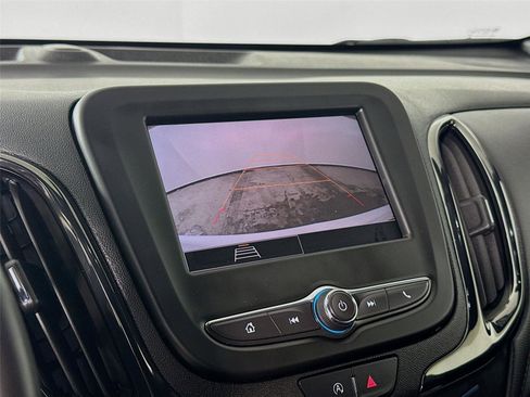 Used 2023 Chevrolet Equinox RS image 14