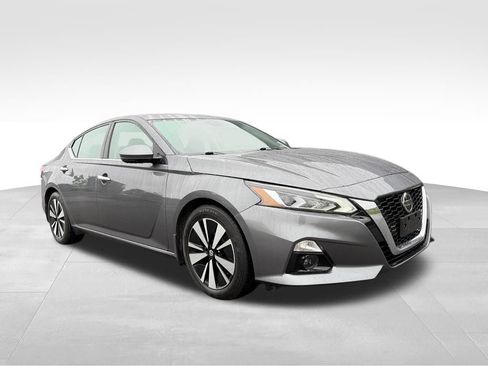 Used 2019 Nissan Altima 2.5 SL FWD image 1
