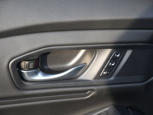 Certified 2024 Honda Accord EX-L image 12