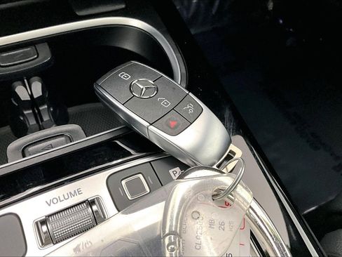 Used 2026 Mercedes-Benz CLA 250 image 12