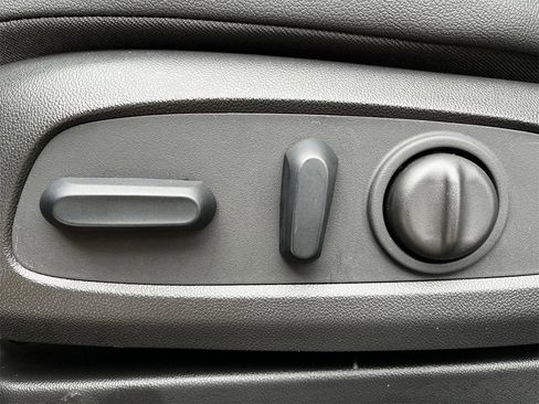 Used 2023 Buick Encore GX Select image 23