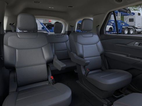 New 2026 Ford Explorer Active AWD/4WD image 10