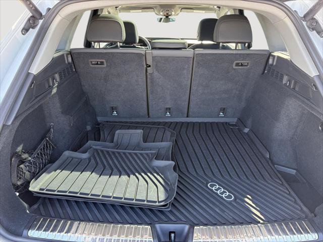 Used 2025 Audi Q5 Premium Plus w/ Premium Plus AWD/4WD image 22