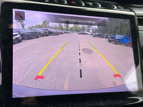 Used 2023 Jeep Grand Cherokee 4WD 4xe image 26