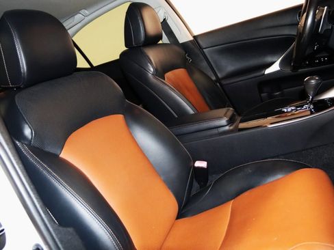 Used 2011 Lexus IS 250 image 47