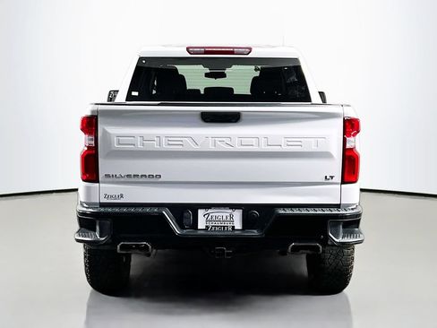 Used 2024 Chevrolet Silverado 1500 LT Trail Boss w/ Protection Package AWD/4WD image 6