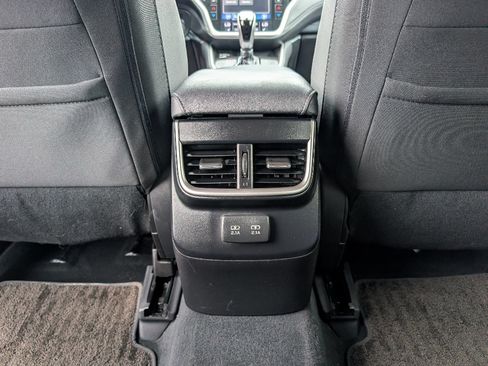 Used 2022 Subaru Outback Premium AWD/4WD image 18