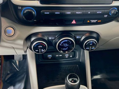 Certified 2026 Hyundai Venue SEL FWD image 16