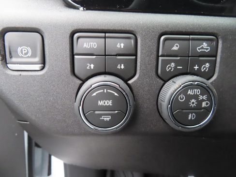 New 2026 Chevrolet Silverado 3500 LT w/ All Star Edition image 33