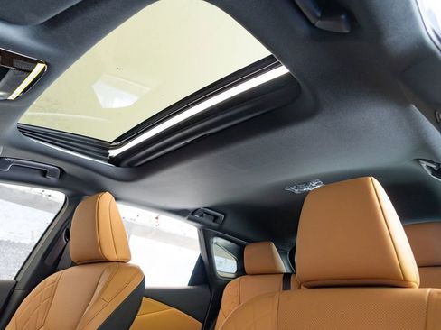 New 2026 Lexus RX 350h image 16