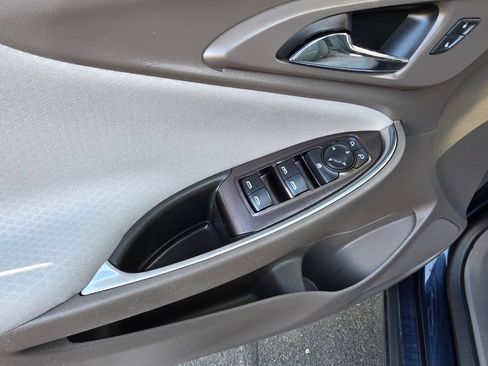 Used 2019 Chevrolet Malibu LT FWD image 15