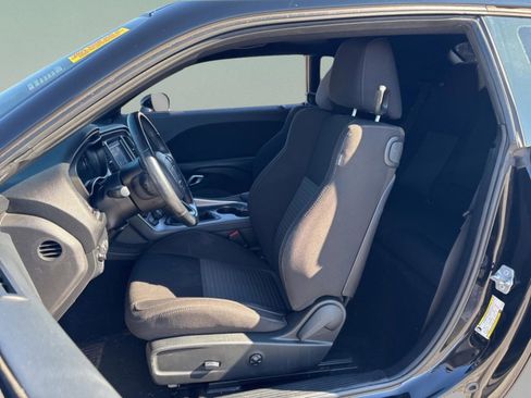 Used 2020 Dodge Challenger R/T w/ Blacktop Package image 24