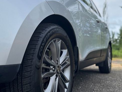 Used 2014 Hyundai Tucson SE AWD/4WD image 42