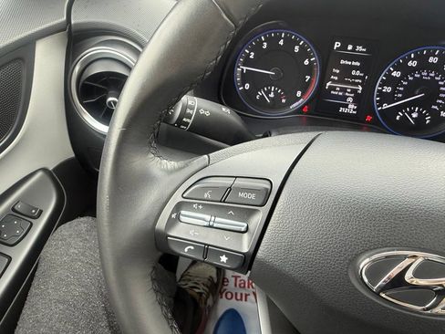 Used 2023 Hyundai Kona SEL w/ Convenience Package FWD image 19