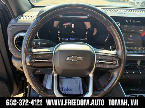 Used 2023 Chevrolet Colorado Z71 w/ Z71 Convenience Package 2 AWD/4WD image 14