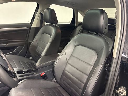 Used 2021 Volkswagen Jetta SE image 22