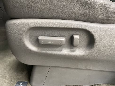 Used 2010 Honda Odyssey EX-L image 15