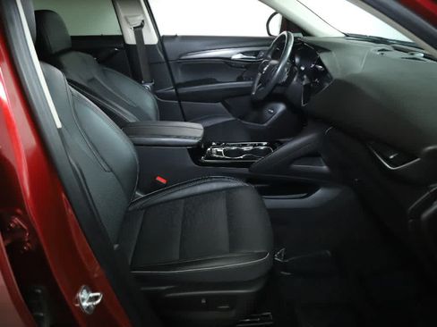 Used 2023 Buick Envision Essence AWD/4WD image 35