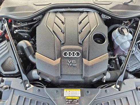 Used 2023 Audi A8 L 3.0T AWD/4WD image 24