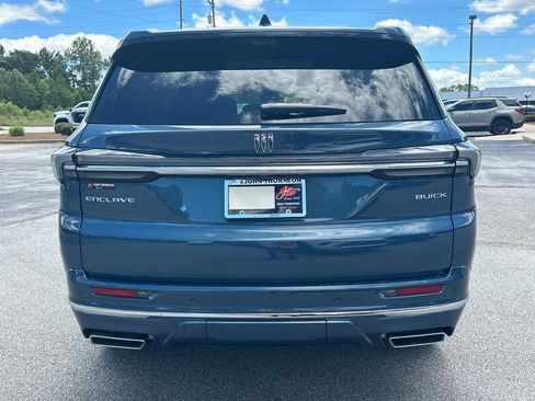 New 2026 Buick Enclave Avenir w/ Super Cruise Package FWD image 7