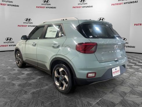 New 2026 Hyundai Venue SEL image 6