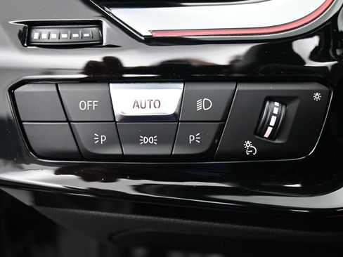 Used 2024 BMW Z4 M40i w/ Premium Package image 20