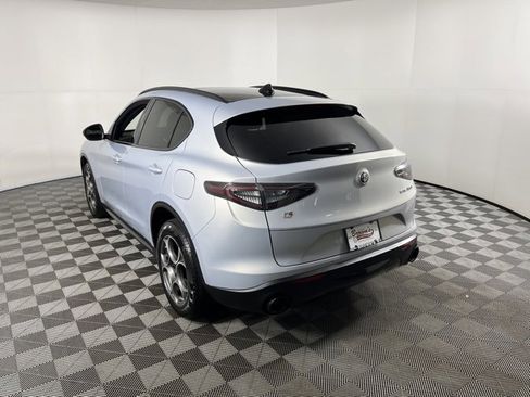 Used 2025 Alfa Romeo Stelvio Sprint w/ Convenience Package image 5