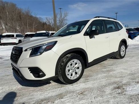 Used 2022 Subaru Forester image 4