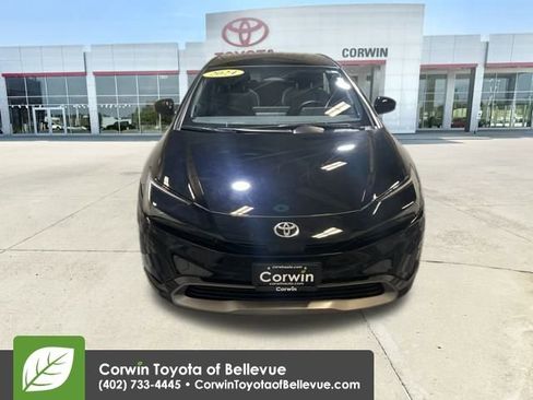 Used 2024 Toyota Prius Limited image 8