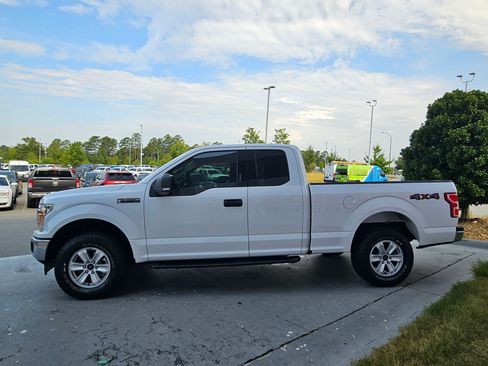 Used 2018 Ford F150 XLT w/ Equipment Group 301A Mid AWD/4WD image 4