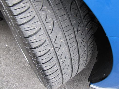 Used 2020 Ford Mustang Convertible w/ Equipment Group 101A image 30