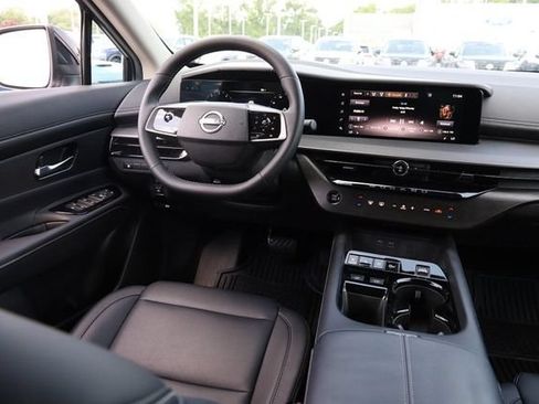Certified 2025 Nissan Murano SV AWD/4WD image 22