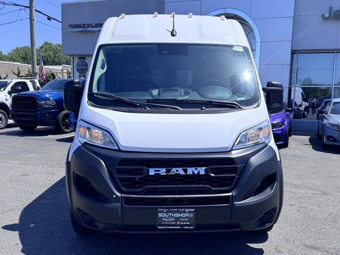 Used 2025 RAM ProMaster 2500 w/ Storage Group image 2