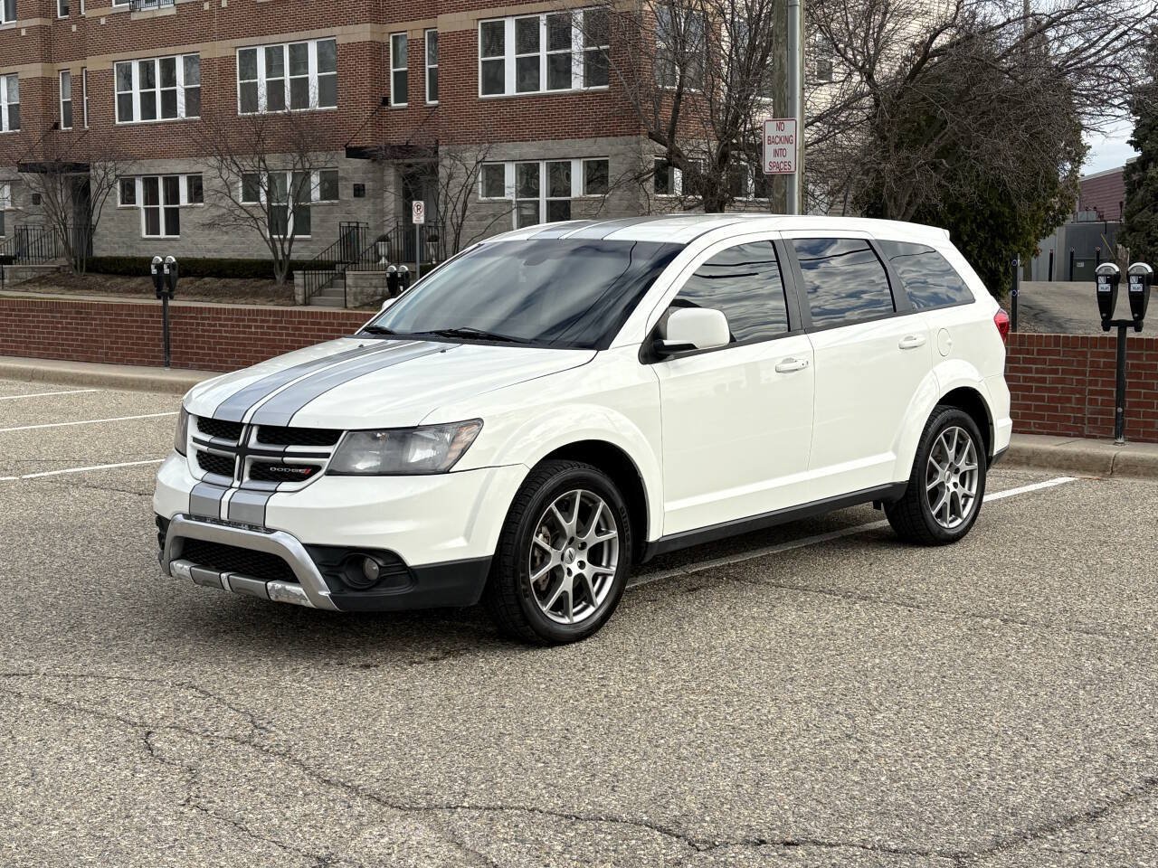 Used 2019 Dodge Journey GT AWD/4WD image 3