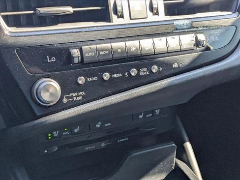 Used 2022 Lexus ES 350 w/ Premium Package image 14