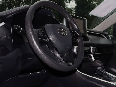 Used 2023 Toyota RAV4 XLE image 14